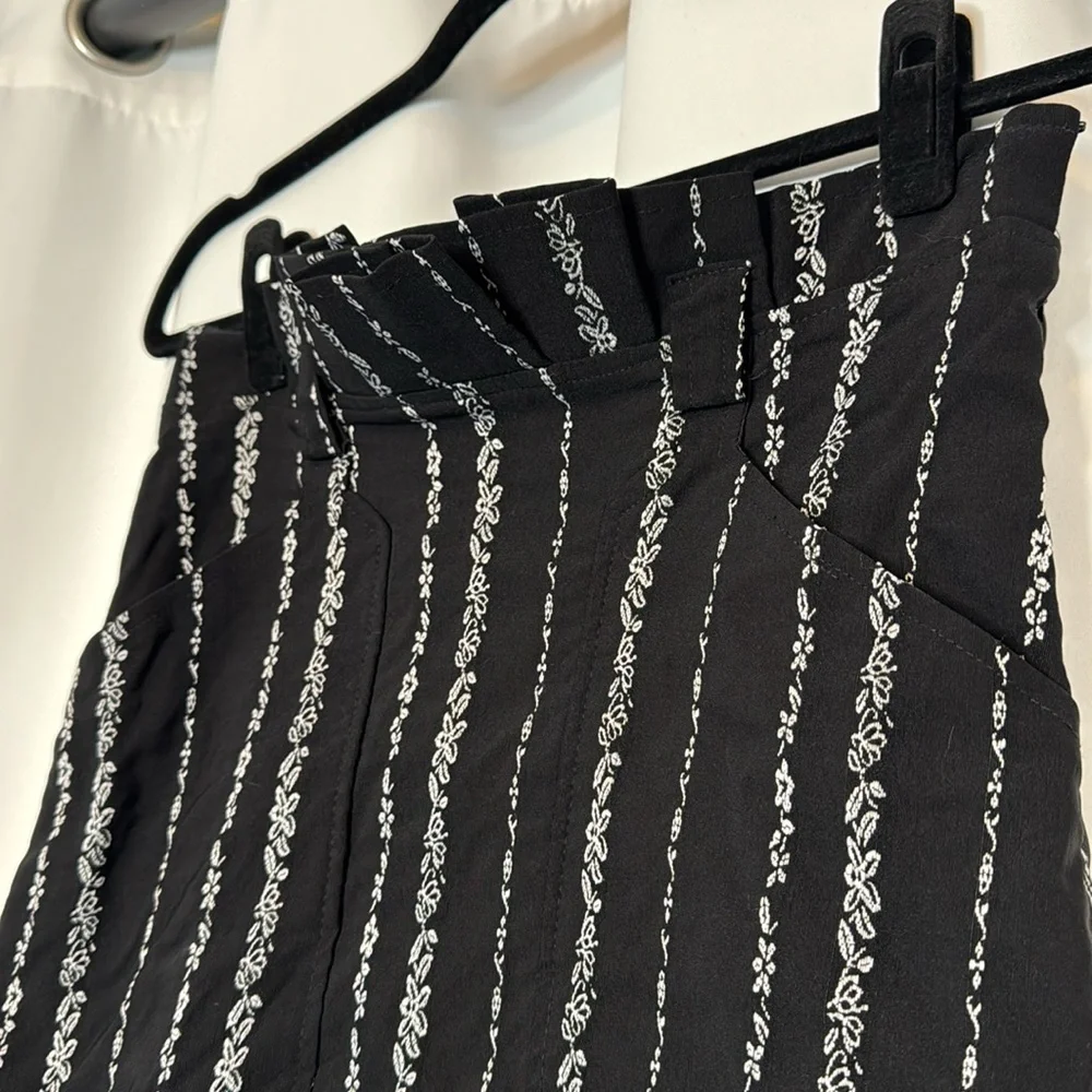 Anthropologie Eva Franco Black White Textured Stripe Pencil Skirt Size 4